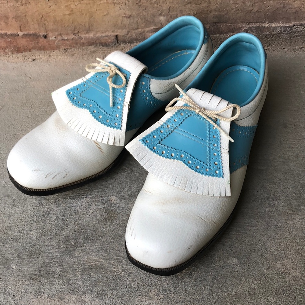 Vintage women’s golf shoes